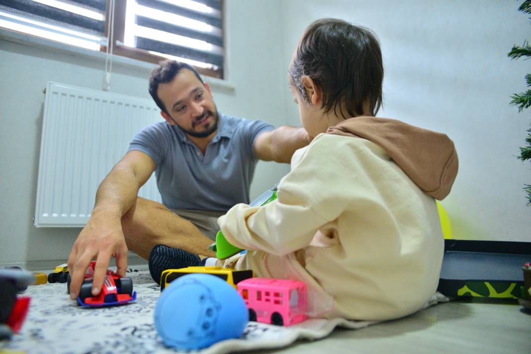 Anne, kanal açıp uygunsuz görüntülerini satıyordu! Baba istediğini aldı 4